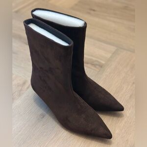 Faux suede chocolate brown kitten heel boots - size 37 eur - new